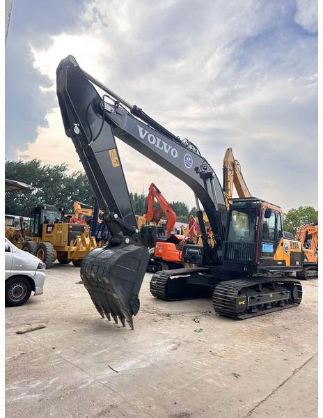 Volvo EC210DL - Bager gusjeničar: slika Volvo EC210DL - Bager gusjeničar Volvo EC210DL - Bager gusjeničar: slika Volvo EC210DL - Bager gusjeničar