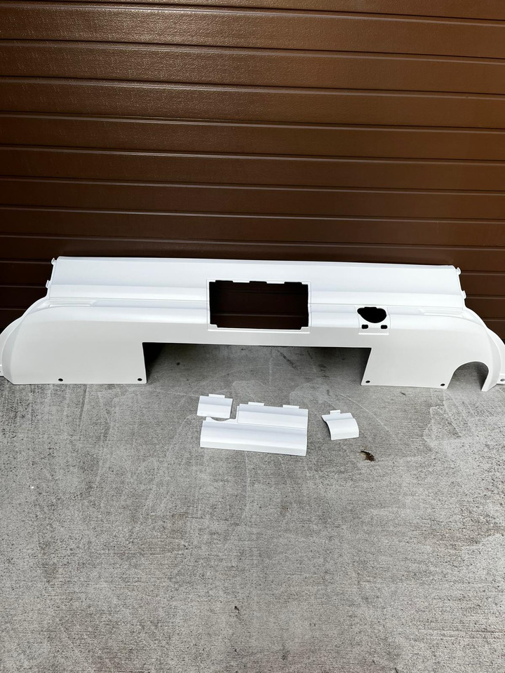 Zderzak tylny środkowy MAN LION'S COACH euro 6 MAN Lions Coach euro 6 - Branik za Autobus: slika Zderzak tylny środkowy MAN LION'S COACH euro 6 MAN Lions Coach euro 6 - Branik za Autobus Zderzak tylny środkowy MAN LION'S COACH euro 6 MAN Lions Coach euro 6 - Branik za Autobus: slika Zderzak tylny środkowy MAN LION'S COACH euro 6 MAN Lions Coach euro 6 - Branik za Autobus