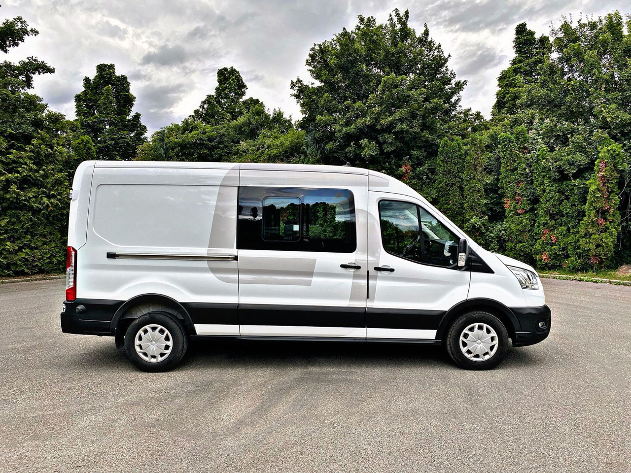 Ford Transit 350 L3H2 Trend|6Sitzer|Kamera|AHK|PDC|19 - Furgon, Dostavno vozilo s dvostrukom kabinom: slika Ford Transit 350 L3H2 Trend|6Sitzer|Kamera|AHK|PDC|19 - Furgon, Dostavno vozilo s dvostrukom kabinom Ford Transit 350 L3H2 Trend|6Sitzer|Kamera|AHK|PDC|19 - Furgon, Dostavno vozilo s dvostrukom kabinom: slika Ford Transit 350 L3H2 Trend|6Sitzer|Kamera|AHK|PDC|19 - Furgon, Dostavno vozilo s dvostrukom kabinom