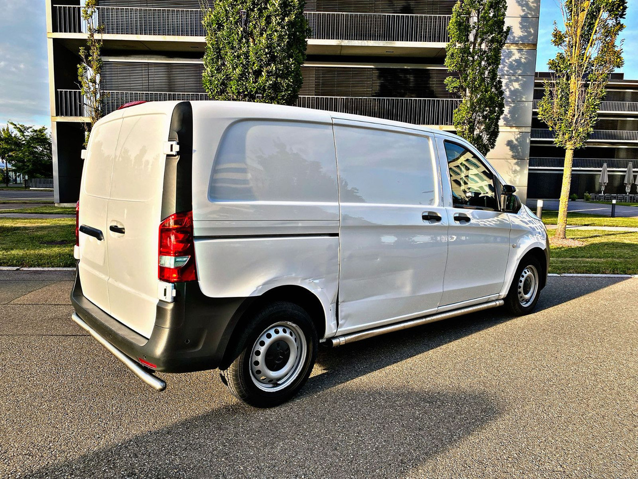 Mercedes-Benz Vito Kasten 111 FWD kompakt|Kamera|Klima|PDC|19% - Mali kombi: slika Mercedes-Benz Vito Kasten 111 FWD kompakt|Kamera|Klima|PDC|19% - Mali kombi Mercedes-Benz Vito Kasten 111 FWD kompakt|Kamera|Klima|PDC|19% - Mali kombi: slika Mercedes-Benz Vito Kasten 111 FWD kompakt|Kamera|Klima|PDC|19% - Mali kombi