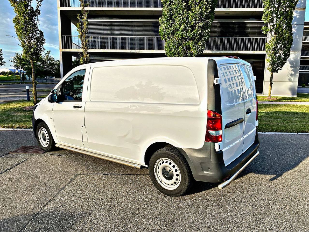 Mercedes-Benz Vito Kasten 111 FWD kompakt|Kamera|Klima|PDC|19% - Mali kombi: slika Mercedes-Benz Vito Kasten 111 FWD kompakt|Kamera|Klima|PDC|19% - Mali kombi Mercedes-Benz Vito Kasten 111 FWD kompakt|Kamera|Klima|PDC|19% - Mali kombi: slika Mercedes-Benz Vito Kasten 111 FWD kompakt|Kamera|Klima|PDC|19% - Mali kombi