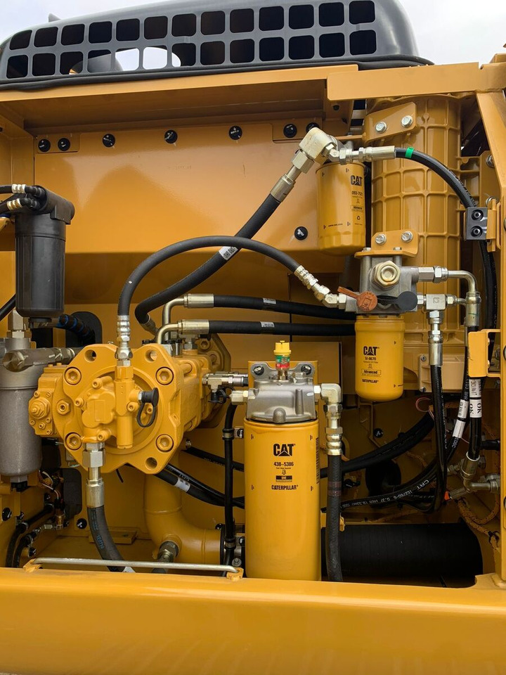 New Caterpillar 323D3 tracked excavator - Bager gusjeničar: slika  New Caterpillar 323D3 tracked excavator - Bager gusjeničar New Caterpillar 323D3 tracked excavator - Bager gusjeničar: slika  New Caterpillar 323D3 tracked excavator - Bager gusjeničar