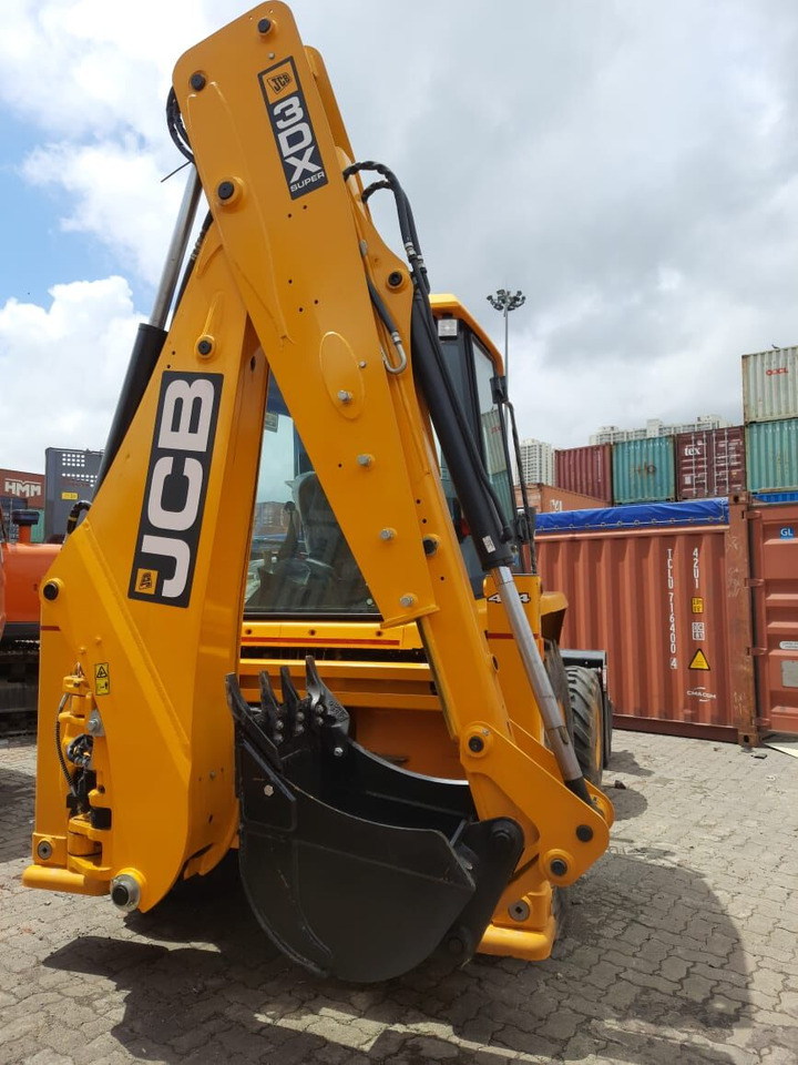 New JCB 3DX SUPER backhoe loader - Rovokopač-utovarivač: slika New JCB 3DX SUPER backhoe loader - Rovokopač-utovarivač New JCB 3DX SUPER backhoe loader - Rovokopač-utovarivač: slika New JCB 3DX SUPER backhoe loader - Rovokopač-utovarivač