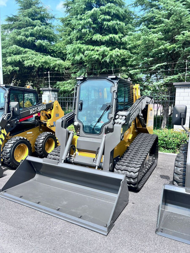 New XCMG XC7-SR08 compact track loader - Kompaktni utovarivač gusjeničar: slika New XCMG XC7-SR08 compact track loader - Kompaktni utovarivač gusjeničar New XCMG XC7-SR08 compact track loader - Kompaktni utovarivač gusjeničar: slika New XCMG XC7-SR08 compact track loader - Kompaktni utovarivač gusjeničar