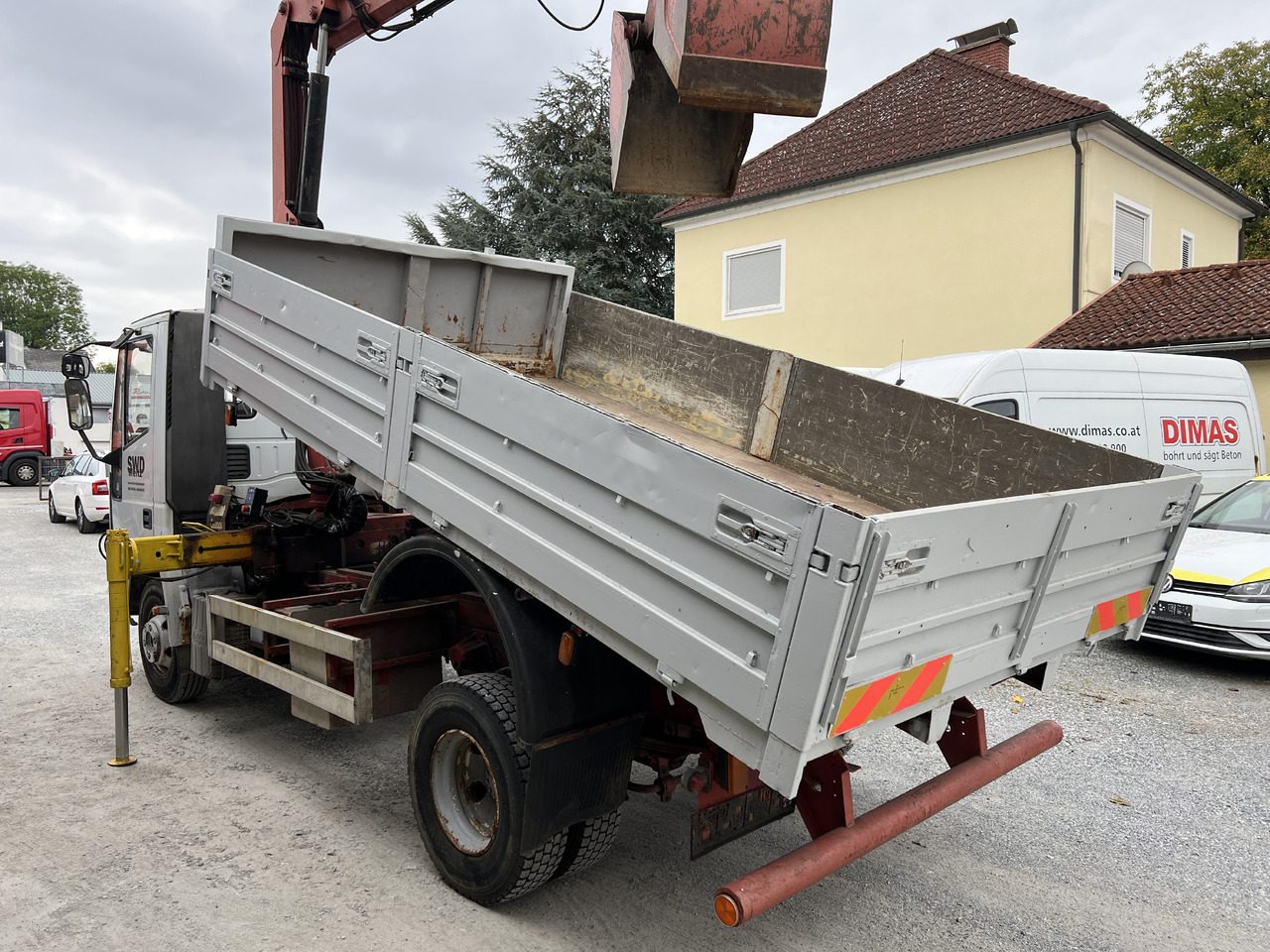 IVECO EUROCARGO 75E15 Kipper mit Kran - Kiper, Kamion s kranom: slika IVECO EUROCARGO 75E15 Kipper mit Kran - Kiper, Kamion s kranom IVECO EUROCARGO 75E15 Kipper mit Kran - Kiper, Kamion s kranom: slika IVECO EUROCARGO 75E15 Kipper mit Kran - Kiper, Kamion s kranom