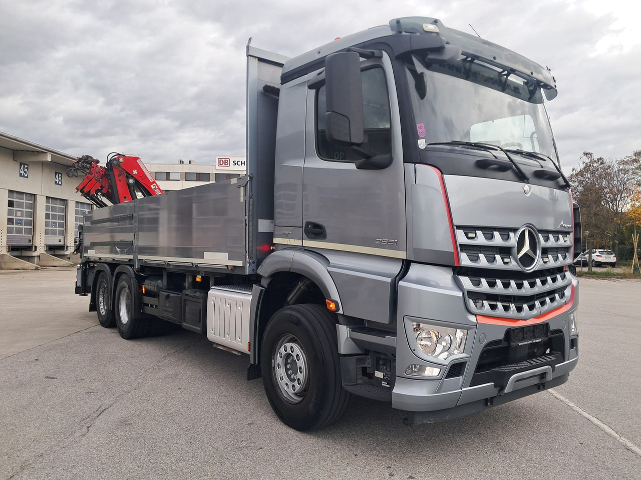 MERCEDES-BENZ AROCS 28.51 | 6x4| Retarder |Kran |Klima | Euro 6 - Kamion s otvorenim sandukom, Kamion s kranom: slika MERCEDES-BENZ AROCS 28.51 | 6x4| Retarder |Kran |Klima | Euro 6 - Kamion s otvorenim sandukom, Kamion s kranom MERCEDES-BENZ AROCS 28.51 | 6x4| Retarder |Kran |Klima | Euro 6 - Kamion s otvorenim sandukom, Kamion s kranom: slika MERCEDES-BENZ AROCS 28.51 | 6x4| Retarder |Kran |Klima | Euro 6 - Kamion s otvorenim sandukom, Kamion s kranom