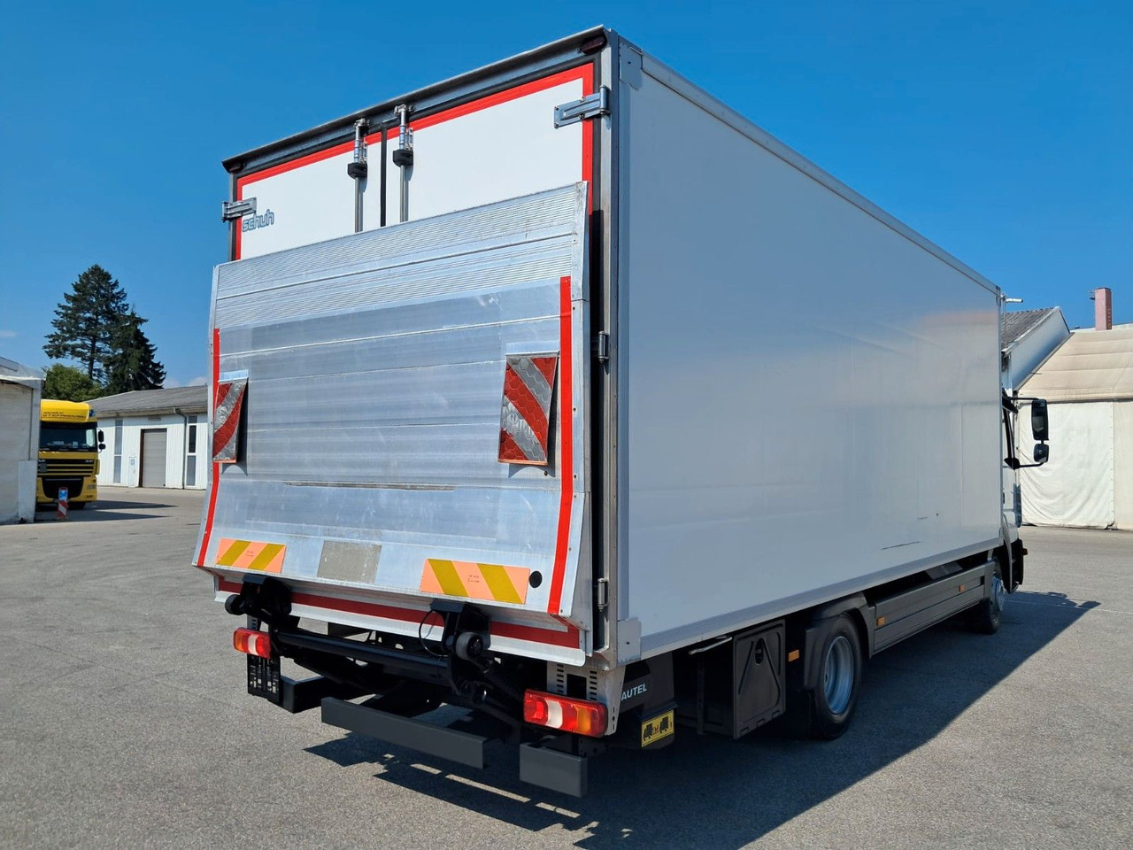 Mercedes-Benz Atego 1221 Kühlkoff LBW | Klima | Tempom | Difff - Kamion hladnjača: slika Mercedes-Benz Atego 1221 Kühlkoff LBW | Klima | Tempom | Difff - Kamion hladnjača Mercedes-Benz Atego 1221 Kühlkoff LBW | Klima | Tempom | Difff - Kamion hladnjača: slika Mercedes-Benz Atego 1221 Kühlkoff LBW | Klima | Tempom | Difff - Kamion hladnjača