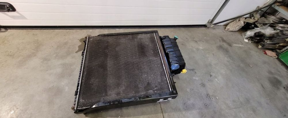 CHLODNICE MAN TGX E6 SZCZELNE ORYGINAŁ 90cm. - Hladnjak za Kamion: slika CHLODNICE MAN TGX E6 SZCZELNE ORYGINAŁ 90cm. - Hladnjak za Kamion CHLODNICE MAN TGX E6 SZCZELNE ORYGINAŁ 90cm. - Hladnjak za Kamion: slika CHLODNICE MAN TGX E6 SZCZELNE ORYGINAŁ 90cm. - Hladnjak za Kamion