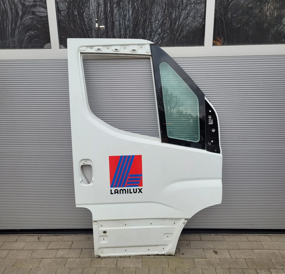 DRZWI IVECO DAILY NM RH. LUB LH. CANA ZA SZT. CHWALIM116 - Vrata i dijelovi za Dostavno vozilo: slika DRZWI IVECO DAILY NM RH. LUB LH. CANA ZA SZT. CHWALIM116 - Vrata i dijelovi za Dostavno vozilo DRZWI IVECO DAILY NM RH. LUB LH. CANA ZA SZT. CHWALIM116 - Vrata i dijelovi za Dostavno vozilo: slika DRZWI IVECO DAILY NM RH. LUB LH. CANA ZA SZT. CHWALIM116 - Vrata i dijelovi za Dostavno vozilo