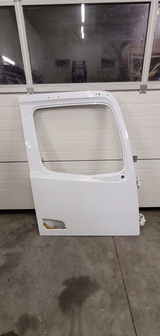 DRZWI MERCEDES ACTROS MP4 PRAWE MALA TAPICERKA - Vrata i dijelovi za Kamion: slika DRZWI MERCEDES ACTROS MP4 PRAWE MALA TAPICERKA - Vrata i dijelovi za Kamion DRZWI MERCEDES ACTROS MP4 PRAWE MALA TAPICERKA - Vrata i dijelovi za Kamion: slika DRZWI MERCEDES ACTROS MP4 PRAWE MALA TAPICERKA - Vrata i dijelovi za Kamion