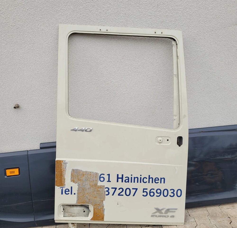 DRZWI PRAWE DAF XF 106 - Vrata i dijelovi za Kamion: slika DRZWI PRAWE DAF XF 106 - Vrata i dijelovi za Kamion DRZWI PRAWE DAF XF 106 - Vrata i dijelovi za Kamion: slika DRZWI PRAWE DAF XF 106 - Vrata i dijelovi za Kamion