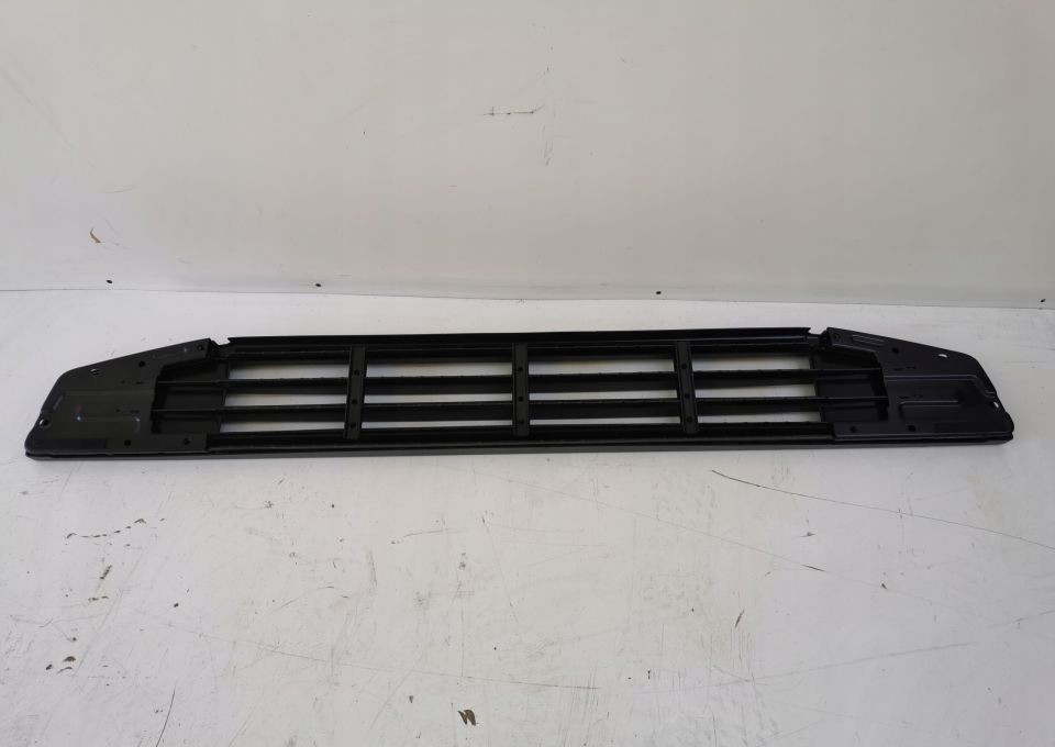GRILL ATRAPA ŁAWKA VOLVO FH4 82208512 ORYGINAŁ - Rešetka za Kamion: slika GRILL ATRAPA ŁAWKA VOLVO FH4 82208512 ORYGINAŁ - Rešetka za Kamion GRILL ATRAPA ŁAWKA VOLVO FH4 82208512 ORYGINAŁ - Rešetka za Kamion: slika GRILL ATRAPA ŁAWKA VOLVO FH4 82208512 ORYGINAŁ - Rešetka za Kamion