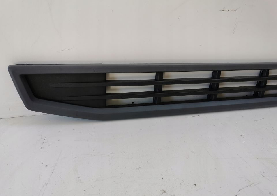 GRILL ATRAPA ŁAWKA VOLVO FH4 82208512 ORYGINAŁ - Rešetka za Kamion: slika GRILL ATRAPA ŁAWKA VOLVO FH4 82208512 ORYGINAŁ - Rešetka za Kamion GRILL ATRAPA ŁAWKA VOLVO FH4 82208512 ORYGINAŁ - Rešetka za Kamion: slika GRILL ATRAPA ŁAWKA VOLVO FH4 82208512 ORYGINAŁ - Rešetka za Kamion