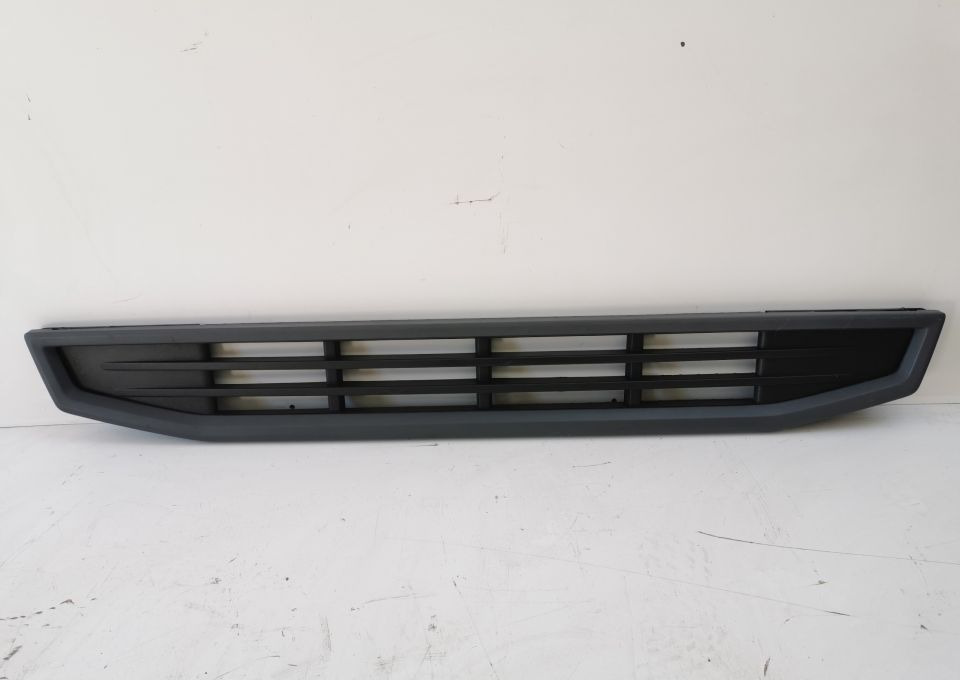 GRILL ATRAPA ŁAWKA VOLVO FH4 82208512 ORYGINAŁ - Rešetka za Kamion: slika GRILL ATRAPA ŁAWKA VOLVO FH4 82208512 ORYGINAŁ - Rešetka za Kamion GRILL ATRAPA ŁAWKA VOLVO FH4 82208512 ORYGINAŁ - Rešetka za Kamion: slika GRILL ATRAPA ŁAWKA VOLVO FH4 82208512 ORYGINAŁ - Rešetka za Kamion
