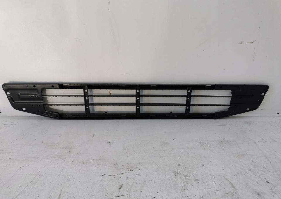 GRILL ATRAPA ŁAWKA VOLVO FH4 82255346 ORYGINAŁ - Rešetka za Kamion: slika GRILL ATRAPA ŁAWKA VOLVO FH4 82255346 ORYGINAŁ - Rešetka za Kamion GRILL ATRAPA ŁAWKA VOLVO FH4 82255346 ORYGINAŁ - Rešetka za Kamion: slika GRILL ATRAPA ŁAWKA VOLVO FH4 82255346 ORYGINAŁ - Rešetka za Kamion