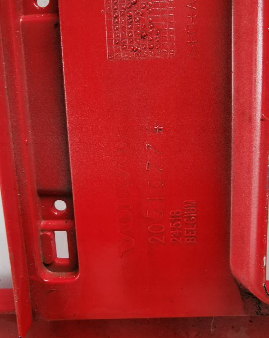 GRILL ATRAPA VOLVO Fh12 ORYGINAŁ - Rešetka za Kamion: slika GRILL ATRAPA VOLVO Fh12 ORYGINAŁ - Rešetka za Kamion GRILL ATRAPA VOLVO Fh12 ORYGINAŁ - Rešetka za Kamion: slika GRILL ATRAPA VOLVO Fh12 ORYGINAŁ - Rešetka za Kamion