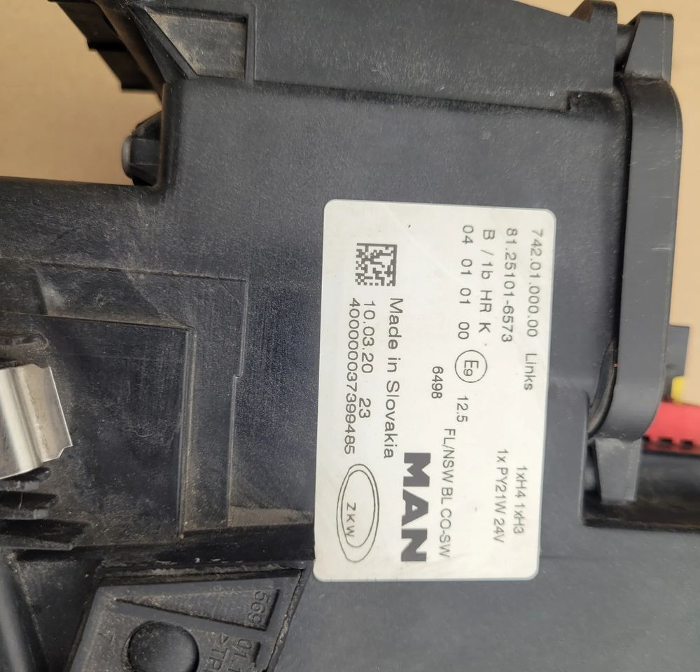 HALOGEN LEWY MAN TGL E6 ORYGINAL 81.25101-6573 CHWALIM116 - Svjetla/ Rasvjeta za Kamion: slika HALOGEN LEWY MAN TGL E6 ORYGINAL 81.25101-6573 CHWALIM116 - Svjetla/ Rasvjeta za Kamion HALOGEN LEWY MAN TGL E6 ORYGINAL 81.25101-6573 CHWALIM116 - Svjetla/ Rasvjeta za Kamion: slika HALOGEN LEWY MAN TGL E6 ORYGINAL 81.25101-6573 CHWALIM116 - Svjetla/ Rasvjeta za Kamion