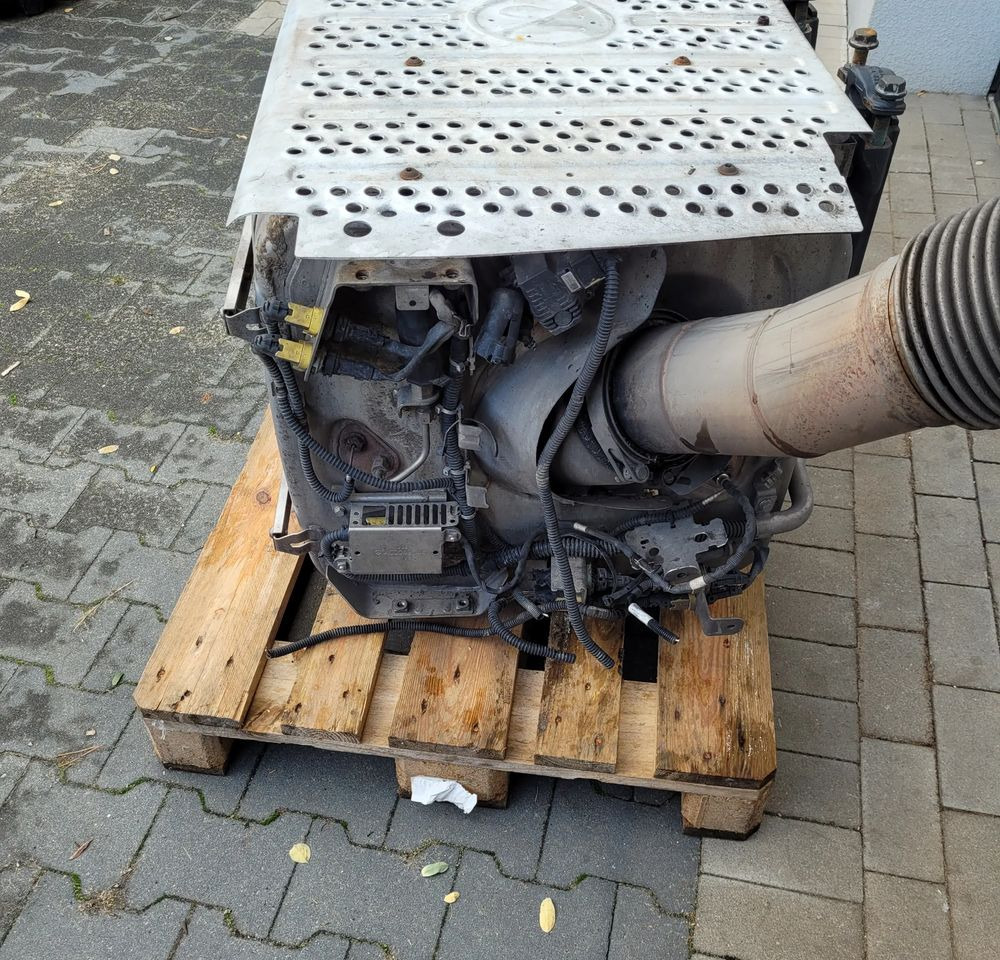 KATALIZATOR MERCEDES ACTROS MP4 A006 490 86 12 - Katalizator za Kamion: slika KATALIZATOR MERCEDES ACTROS MP4 A006 490 86 12 - Katalizator za Kamion KATALIZATOR MERCEDES ACTROS MP4 A006 490 86 12 - Katalizator za Kamion: slika KATALIZATOR MERCEDES ACTROS MP4 A006 490 86 12 - Katalizator za Kamion