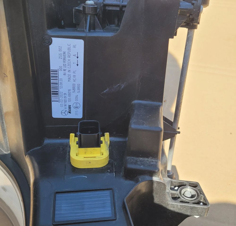 LAMPA FULL LED MERCRDES ACTROS MP5 ORYGINAŁ RH CHWALIM116 - Karoserija i eksterijer za Kamion: slika LAMPA FULL LED MERCRDES ACTROS MP5 ORYGINAŁ RH CHWALIM116 - Karoserija i eksterijer za Kamion LAMPA FULL LED MERCRDES ACTROS MP5 ORYGINAŁ RH CHWALIM116 - Karoserija i eksterijer za Kamion: slika LAMPA FULL LED MERCRDES ACTROS MP5 ORYGINAŁ RH CHWALIM116 - Karoserija i eksterijer za Kamion