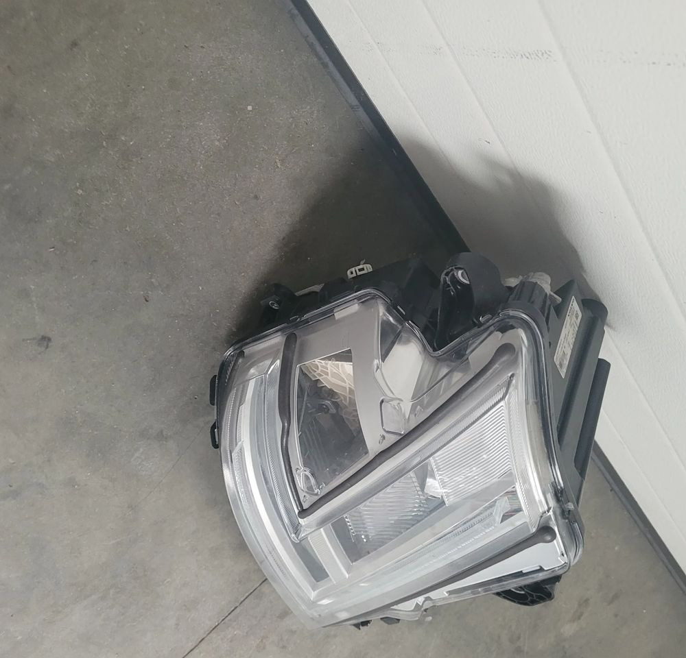 LAMPA LED VOLVO FH5 PRAWA OM 24056510 ORYGINAL CHWALIM116 - Karoserija i eksterijer za Kamion: slika LAMPA LED VOLVO FH5 PRAWA OM 24056510 ORYGINAL CHWALIM116 - Karoserija i eksterijer za Kamion LAMPA LED VOLVO FH5 PRAWA OM 24056510 ORYGINAL CHWALIM116 - Karoserija i eksterijer za Kamion: slika LAMPA LED VOLVO FH5 PRAWA OM 24056510 ORYGINAL CHWALIM116 - Karoserija i eksterijer za Kamion