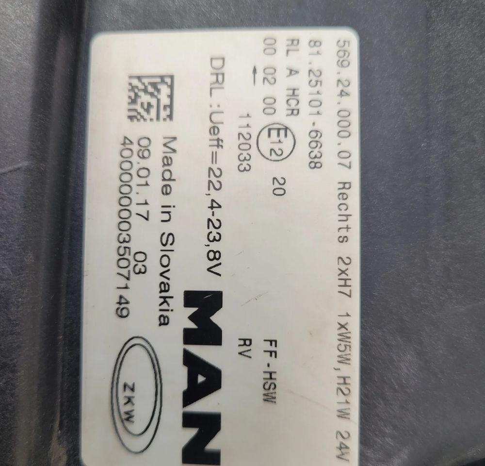 LAMPA MAN TGL E6 PRAWA ORYGINAŁ 81.25101-6638 - Svjetla/ Rasvjeta za Kamion: slika LAMPA MAN TGL E6 PRAWA ORYGINAŁ 81.25101-6638 - Svjetla/ Rasvjeta za Kamion LAMPA MAN TGL E6 PRAWA ORYGINAŁ 81.25101-6638 - Svjetla/ Rasvjeta za Kamion: slika LAMPA MAN TGL E6 PRAWA ORYGINAŁ 81.25101-6638 - Svjetla/ Rasvjeta za Kamion