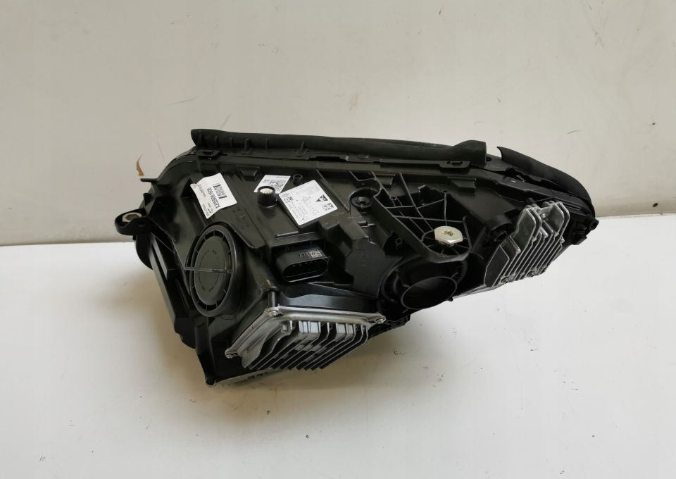 LAMPA PRZÓD MERCEDES C KLASA A 205 9061606 LIFT - Prednja svjetla: slika LAMPA PRZÓD MERCEDES C KLASA A 205 9061606 LIFT - Prednja svjetla LAMPA PRZÓD MERCEDES C KLASA A 205 9061606 LIFT - Prednja svjetla: slika LAMPA PRZÓD MERCEDES C KLASA A 205 9061606 LIFT - Prednja svjetla