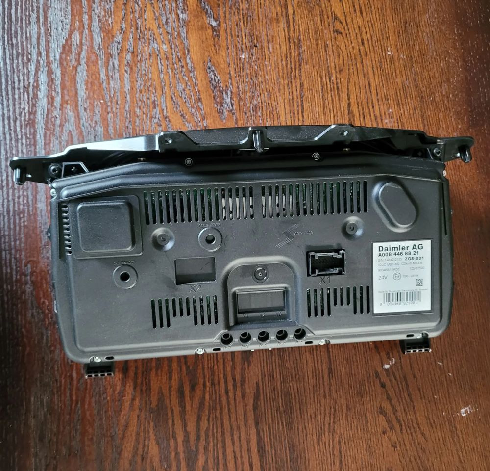 LICZNIK MERCEDES ACTROS MP4 A008 446 88 21 - Ploča s instrumentima za Kamion: slika LICZNIK MERCEDES ACTROS MP4 A008 446 88 21 - Ploča s instrumentima za Kamion LICZNIK MERCEDES ACTROS MP4 A008 446 88 21 - Ploča s instrumentima za Kamion: slika LICZNIK MERCEDES ACTROS MP4 A008 446 88 21 - Ploča s instrumentima za Kamion