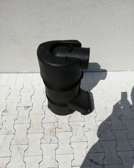 OBUDOWA FILTRA POWIETRZA MAN TGX TGS TGA EURO 5 - Filter zraka: slika OBUDOWA FILTRA POWIETRZA MAN TGX TGS TGA EURO 5 - Filter zraka OBUDOWA FILTRA POWIETRZA MAN TGX TGS TGA EURO 5 - Filter zraka: slika OBUDOWA FILTRA POWIETRZA MAN TGX TGS TGA EURO 5 - Filter zraka