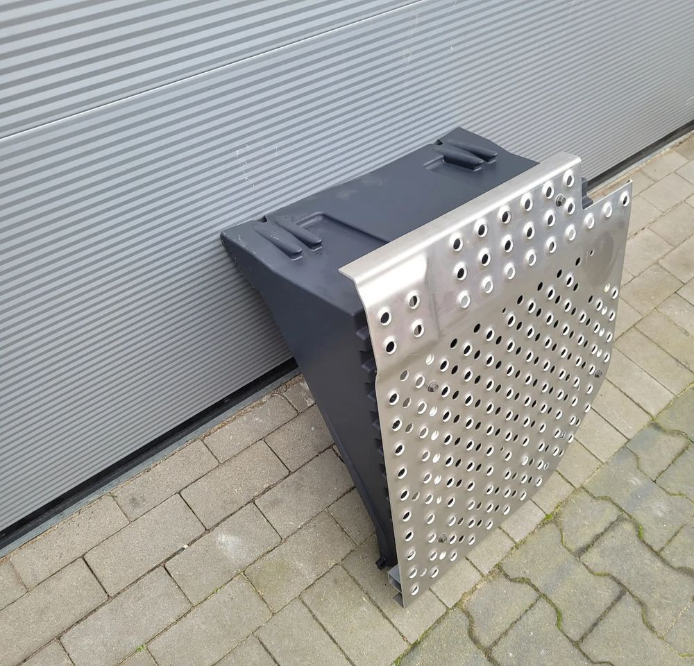 POKRYWA AKUMULATOR SCANIA S R NM. ORYGINAŁ NOWA 2196771 CHWALIM116 - Karoserija i eksterijer za Kamion: slika POKRYWA AKUMULATOR SCANIA S R NM. ORYGINAŁ NOWA 2196771 CHWALIM116 - Karoserija i eksterijer za Kamion POKRYWA AKUMULATOR SCANIA S R NM. ORYGINAŁ NOWA 2196771 CHWALIM116 - Karoserija i eksterijer za Kamion: slika POKRYWA AKUMULATOR SCANIA S R NM. ORYGINAŁ NOWA 2196771 CHWALIM116 - Karoserija i eksterijer za Kamion