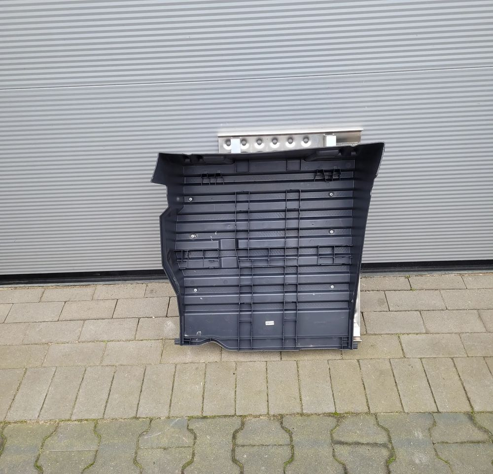 POKRYWA AKUMULATOR SCANIA S R NM. ORYGINAŁ NOWA 2196771 CHWALIM116 - Karoserija i eksterijer za Kamion: slika POKRYWA AKUMULATOR SCANIA S R NM. ORYGINAŁ NOWA 2196771 CHWALIM116 - Karoserija i eksterijer za Kamion POKRYWA AKUMULATOR SCANIA S R NM. ORYGINAŁ NOWA 2196771 CHWALIM116 - Karoserija i eksterijer za Kamion: slika POKRYWA AKUMULATOR SCANIA S R NM. ORYGINAŁ NOWA 2196771 CHWALIM116 - Karoserija i eksterijer za Kamion