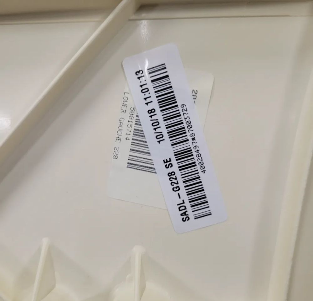 SPOJLER ZAKABINOWY SCANIA R 1534228 NOWY ORYGINAŁ. - Aerodinamika/ Spojler za Kamion: slika SPOJLER ZAKABINOWY SCANIA R 1534228 NOWY ORYGINAŁ. - Aerodinamika/ Spojler za Kamion SPOJLER ZAKABINOWY SCANIA R 1534228 NOWY ORYGINAŁ. - Aerodinamika/ Spojler za Kamion: slika SPOJLER ZAKABINOWY SCANIA R 1534228 NOWY ORYGINAŁ. - Aerodinamika/ Spojler za Kamion