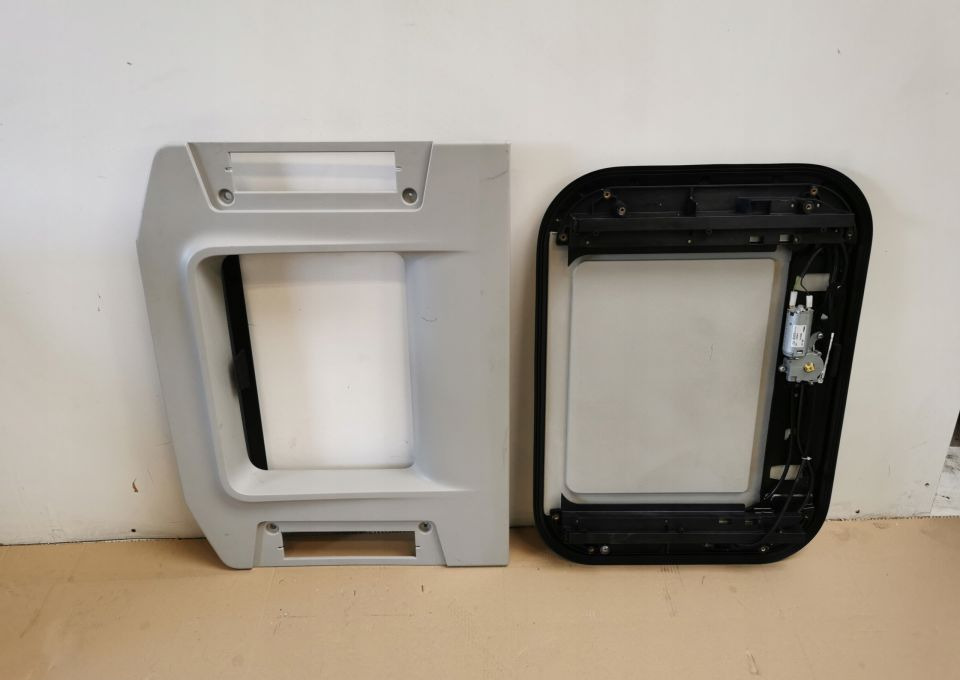 SZYBERDACH RENAULT RANGE T GAMA - Karoserija i eksterijer za Kamion: slika SZYBERDACH RENAULT RANGE T GAMA - Karoserija i eksterijer za Kamion SZYBERDACH RENAULT RANGE T GAMA - Karoserija i eksterijer za Kamion: slika SZYBERDACH RENAULT RANGE T GAMA - Karoserija i eksterijer za Kamion