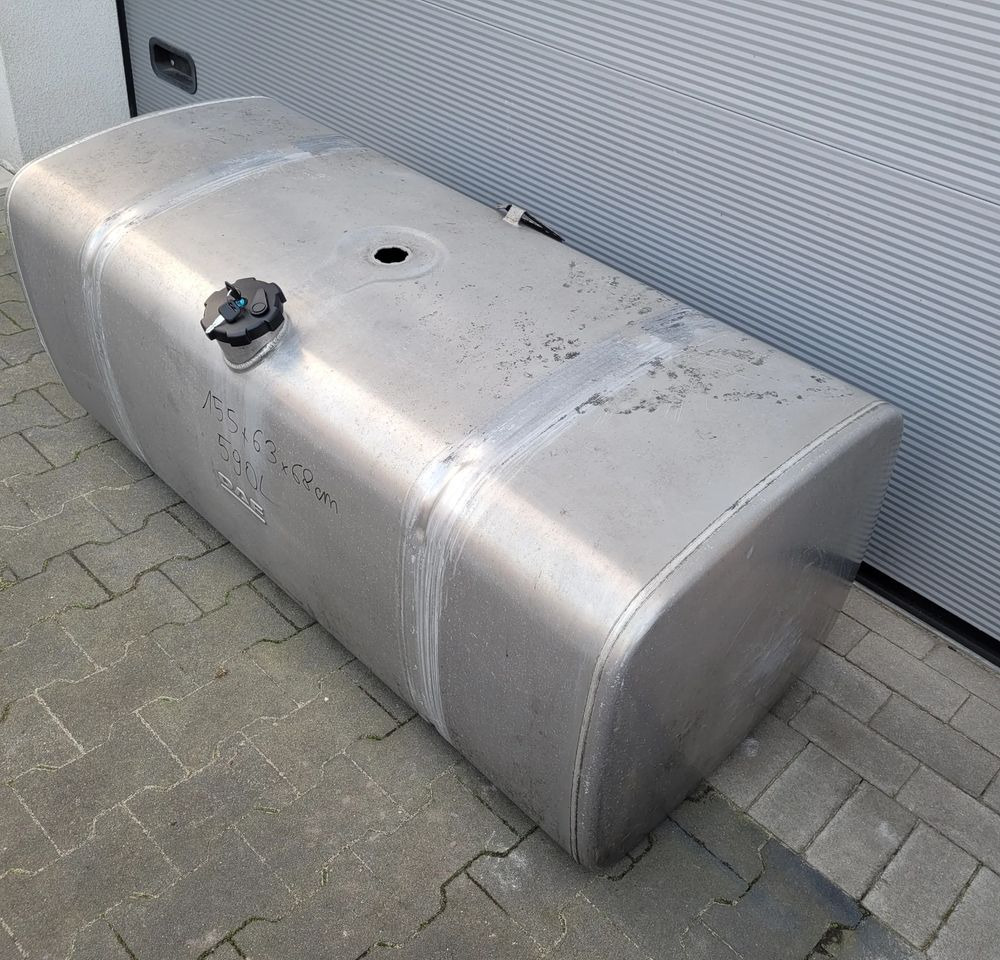 ZBIORNIK PALIWA DAF 2132365 590L ORYGINAŁ CHWALIM116 - Sustav goriva za Kamion: slika ZBIORNIK PALIWA DAF 2132365 590L ORYGINAŁ CHWALIM116 - Sustav goriva za Kamion ZBIORNIK PALIWA DAF 2132365 590L ORYGINAŁ CHWALIM116 - Sustav goriva za Kamion: slika ZBIORNIK PALIWA DAF 2132365 590L ORYGINAŁ CHWALIM116 - Sustav goriva za Kamion