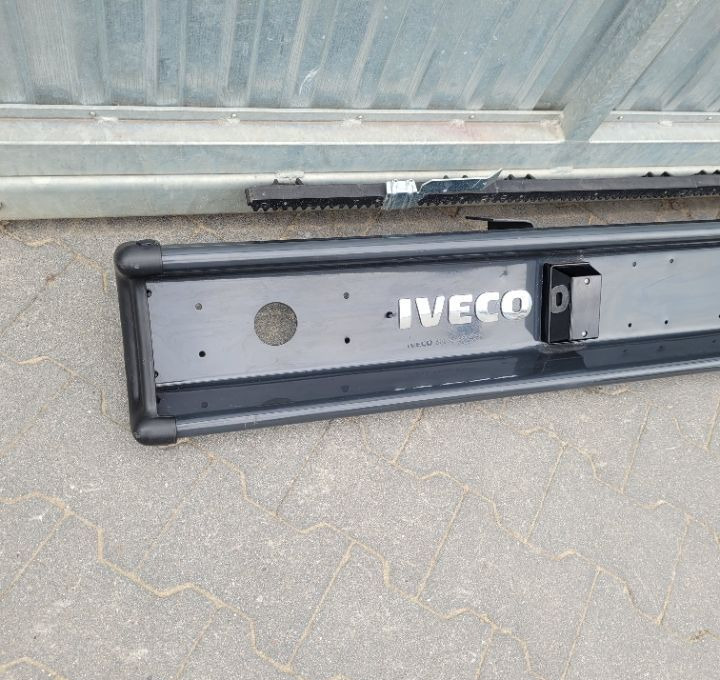 ZDERZAK TYL BELKA IVECO DAILY NM. ORYGINAL 500356844kb - Branik za Kamion: slika ZDERZAK TYL BELKA IVECO DAILY NM. ORYGINAL 500356844kb - Branik za Kamion ZDERZAK TYL BELKA IVECO DAILY NM. ORYGINAL 500356844kb - Branik za Kamion: slika ZDERZAK TYL BELKA IVECO DAILY NM. ORYGINAL 500356844kb - Branik za Kamion