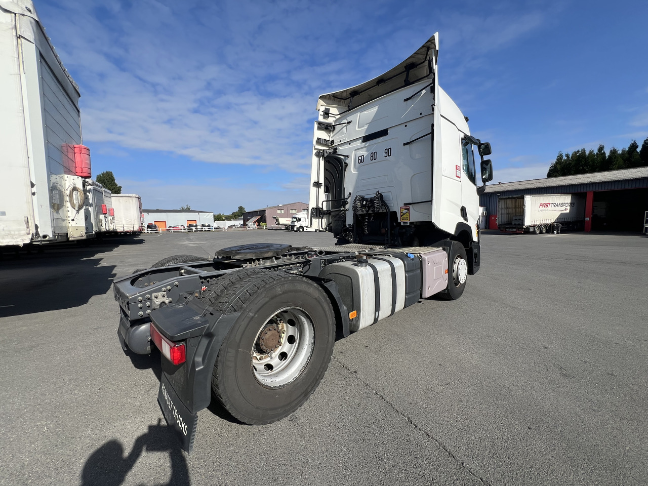 Renault T 460 - Tegljač: slika Renault T 460 - Tegljač Renault T 460 - Tegljač: slika Renault T 460 - Tegljač