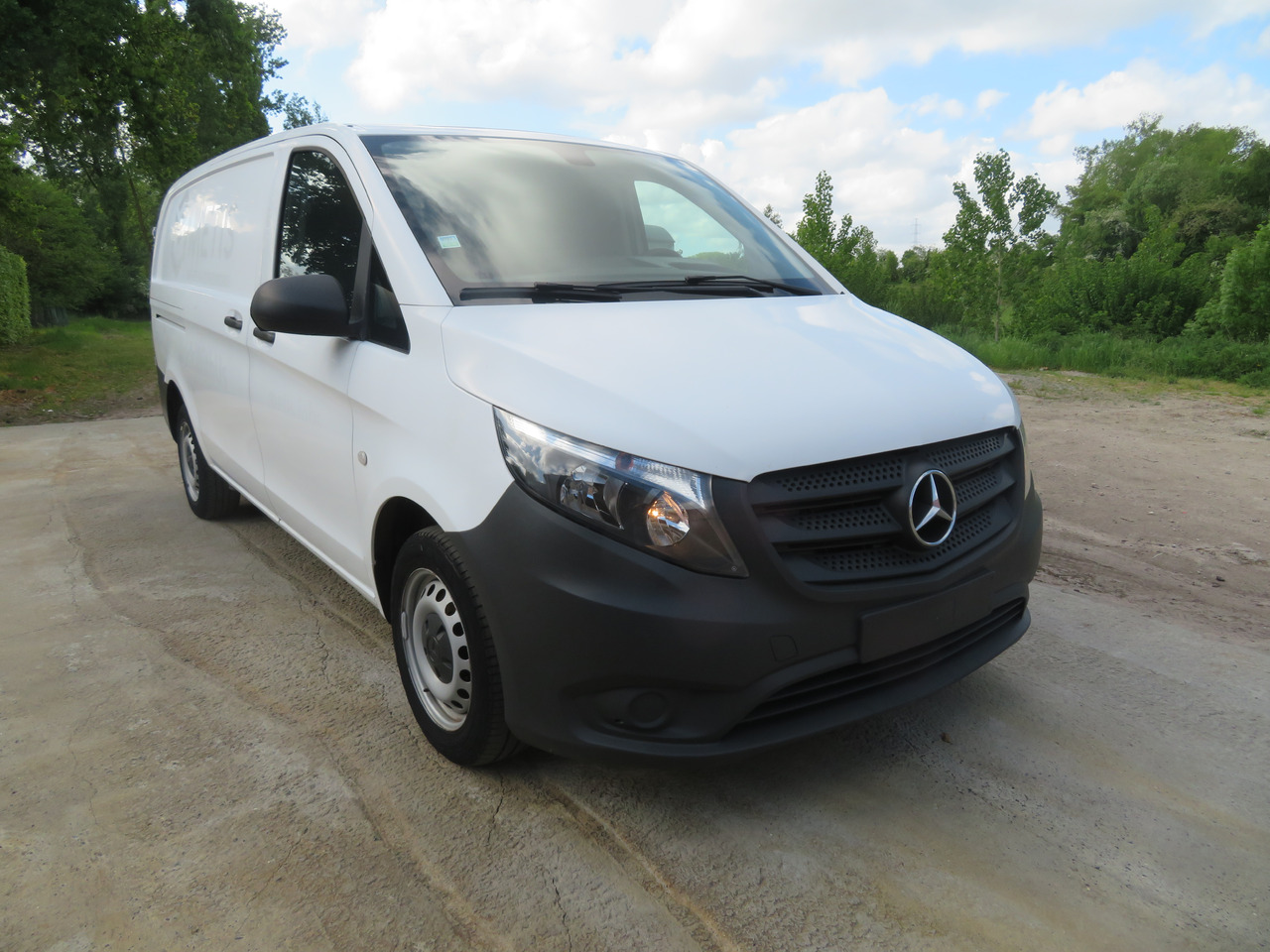- Mali kombi: slika - Mali kombi - Mali kombi: slika - Mali kombi