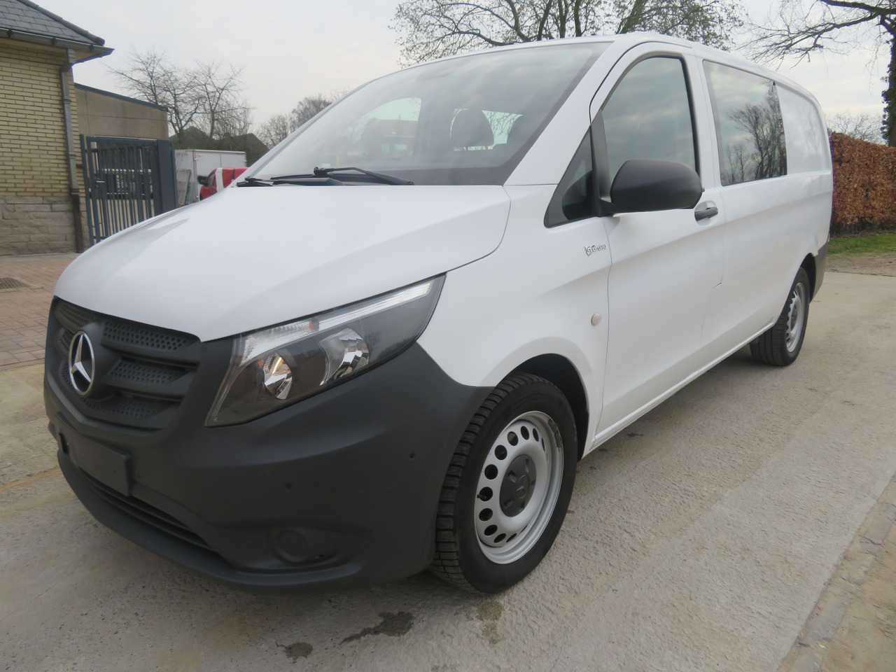 MERCEDES-BENZ Vito 114cdi - A2 - dubbel cabine - Mali kombi, Dostavno vozilo s dvostrukom kabinom: slika MERCEDES-BENZ Vito 114cdi - A2 - dubbel cabine - Mali kombi, Dostavno vozilo s dvostrukom kabinom MERCEDES-BENZ Vito 114cdi - A2 - dubbel cabine - Mali kombi, Dostavno vozilo s dvostrukom kabinom: slika MERCEDES-BENZ Vito 114cdi - A2 - dubbel cabine - Mali kombi, Dostavno vozilo s dvostrukom kabinom