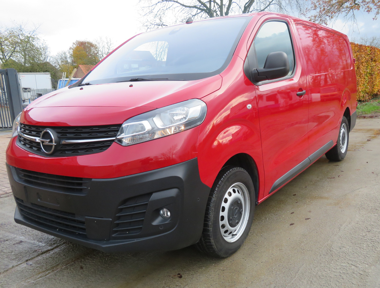 Opel Vivaro 1.5 Blue HDi XL - Mali kombi: slika Opel Vivaro 1.5 Blue HDi XL - Mali kombi Opel Vivaro 1.5 Blue HDi XL - Mali kombi: slika Opel Vivaro 1.5 Blue HDi XL - Mali kombi