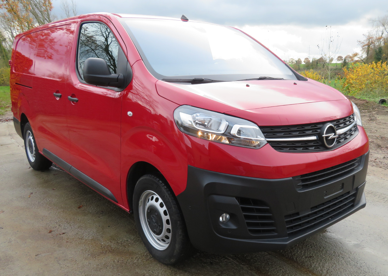 Opel Vivaro 1.5 Blue HDi XL - Mali kombi: slika Opel Vivaro 1.5 Blue HDi XL - Mali kombi Opel Vivaro 1.5 Blue HDi XL - Mali kombi: slika Opel Vivaro 1.5 Blue HDi XL - Mali kombi