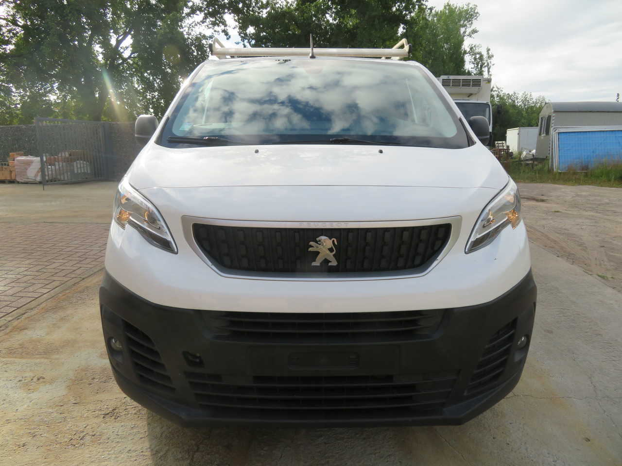 Peugeot Expert - Long Premium 2.0 BlueHDi - Ingericht - Furgon: slika Peugeot Expert - Long Premium 2.0 BlueHDi - Ingericht - Furgon Peugeot Expert - Long Premium 2.0 BlueHDi - Ingericht - Furgon: slika Peugeot Expert - Long Premium 2.0 BlueHDi - Ingericht - Furgon