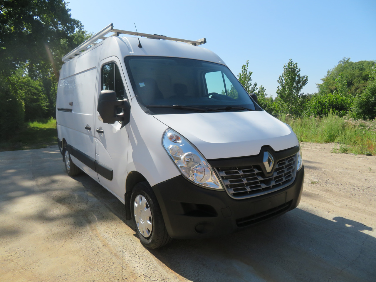 RENAULT Master 2.3dCi Energy Grand Confort & Media Nav - L2H2 - Mali kombi: slika RENAULT Master 2.3dCi Energy Grand Confort & Media Nav - L2H2 - Mali kombi RENAULT Master 2.3dCi Energy Grand Confort & Media Nav - L2H2 - Mali kombi: slika RENAULT Master 2.3dCi Energy Grand Confort & Media Nav - L2H2 - Mali kombi