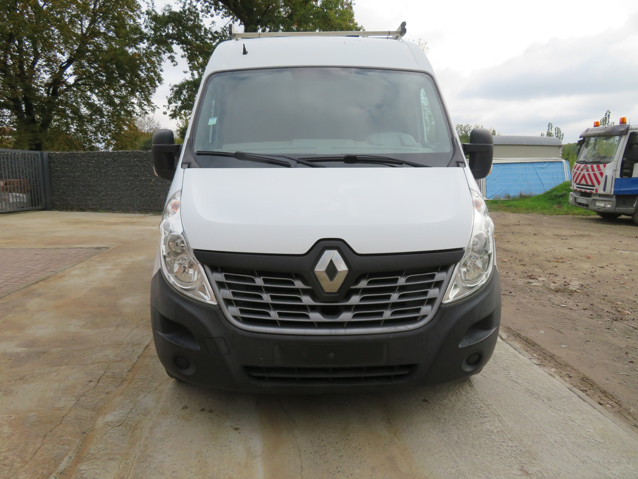 Renault Master 2.3dCi Grand Confort - L2H2 - Furgon: slika Renault Master 2.3dCi Grand Confort - L2H2 - Furgon Renault Master 2.3dCi Grand Confort - L2H2 - Furgon: slika Renault Master 2.3dCi Grand Confort - L2H2 - Furgon