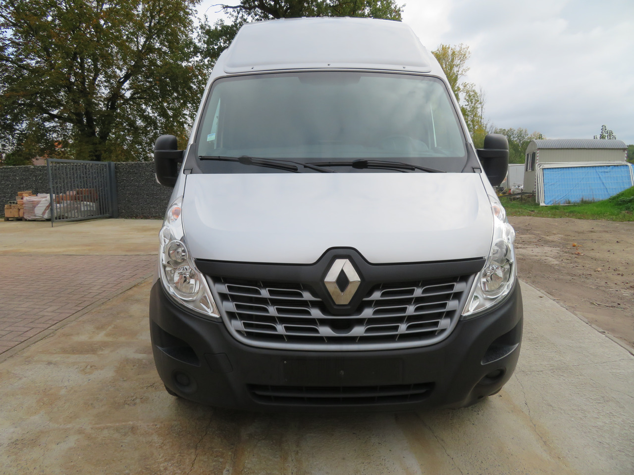 Renault Master 2.3dCi Grand Confort - L3H3 - Furgon: slika Renault Master 2.3dCi Grand Confort - L3H3 - Furgon Renault Master 2.3dCi Grand Confort - L3H3 - Furgon: slika Renault Master 2.3dCi Grand Confort - L3H3 - Furgon