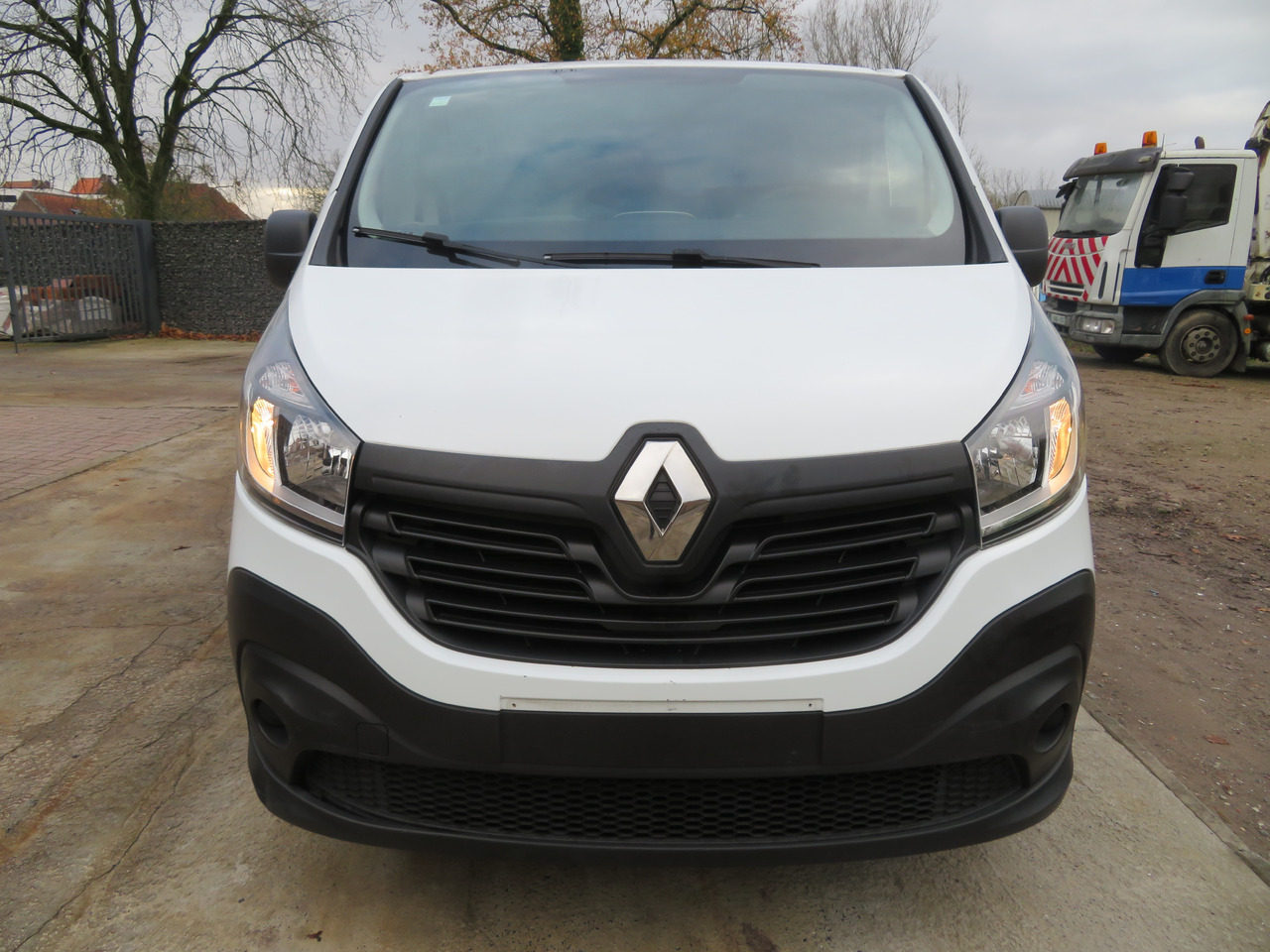Renault Trafic 1.6dCi L1H1 - Mali kombi: slika Renault Trafic 1.6dCi L1H1 - Mali kombi Renault Trafic 1.6dCi L1H1 - Mali kombi: slika Renault Trafic 1.6dCi L1H1 - Mali kombi