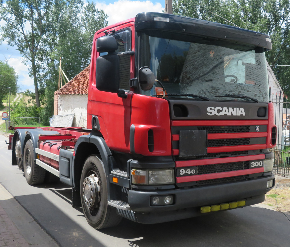 Scania 94 GB 6X2 - Kamion-šasija: slika Scania 94 GB 6X2 - Kamion-šasija Scania 94 GB 6X2 - Kamion-šasija: slika Scania 94 GB 6X2 - Kamion-šasija