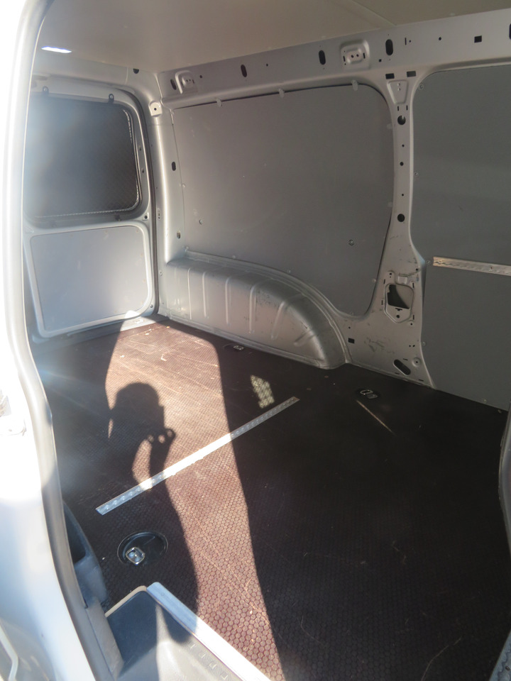 Volkswagen Caddy Maxi - Mali kombi: slika Volkswagen Caddy Maxi - Mali kombi Volkswagen Caddy Maxi - Mali kombi: slika Volkswagen Caddy Maxi - Mali kombi