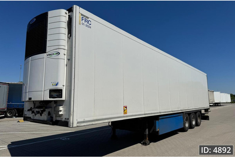 Krone SD / Carrier Vector 1550 / Palletbox / BPW Drum - Poluprikolica hladnjača: slika Krone SD / Carrier Vector 1550 / Palletbox / BPW Drum - Poluprikolica hladnjača Krone SD / Carrier Vector 1550 / Palletbox / BPW Drum - Poluprikolica hladnjača: slika Krone SD / Carrier Vector 1550 / Palletbox / BPW Drum - Poluprikolica hladnjača