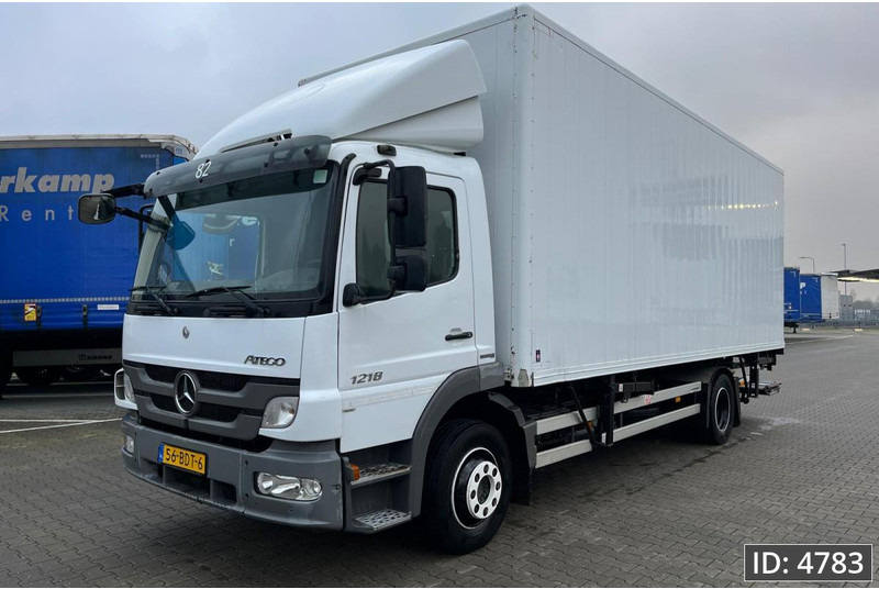 Mercedes-Benz Atego 1218 Day Cab, Euro 5, BDF / EPS automatic / standklima / DHOLLANDIA 2000KG - Transporter kontejnera/ Kamion s izmjenjivim sanducima: slika Mercedes-Benz Atego 1218 Day Cab, Euro 5, BDF / EPS automatic / standklima / DHOLLANDIA 2000KG - Transporter kontejnera/ Kamion s izmjenjivim sanducima Mercedes-Benz Atego 1218 Day Cab, Euro 5, BDF / EPS automatic / standklima / DHOLLANDIA 2000KG - Transporter kontejnera/ Kamion s izmjenjivim sanducima: slika Mercedes-Benz Atego 1218 Day Cab, Euro 5, BDF / EPS automatic / standklima / DHOLLANDIA 2000KG - Transporter kontejnera/ Kamion s izmjenjivim sanducima
