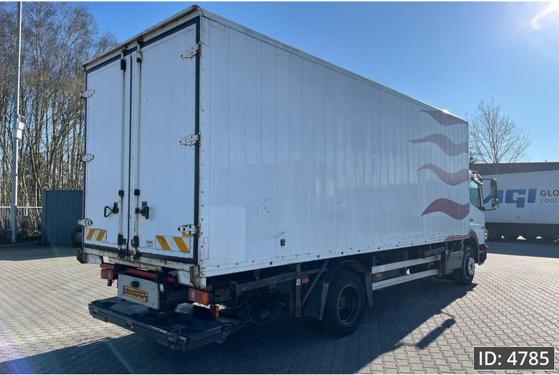 Mercedes-Benz Atego 1318 Day Cab, Euro 5, BDF / EPS automatic / DHOLLANDIA 2000KG - Transporter kontejnera/ Kamion s izmjenjivim sanducima: slika Mercedes-Benz Atego 1318 Day Cab, Euro 5, BDF / EPS automatic / DHOLLANDIA 2000KG - Transporter kontejnera/ Kamion s izmjenjivim sanducima Mercedes-Benz Atego 1318 Day Cab, Euro 5, BDF / EPS automatic / DHOLLANDIA 2000KG - Transporter kontejnera/ Kamion s izmjenjivim sanducima: slika Mercedes-Benz Atego 1318 Day Cab, Euro 5, BDF / EPS automatic / DHOLLANDIA 2000KG - Transporter kontejnera/ Kamion s izmjenjivim sanducima