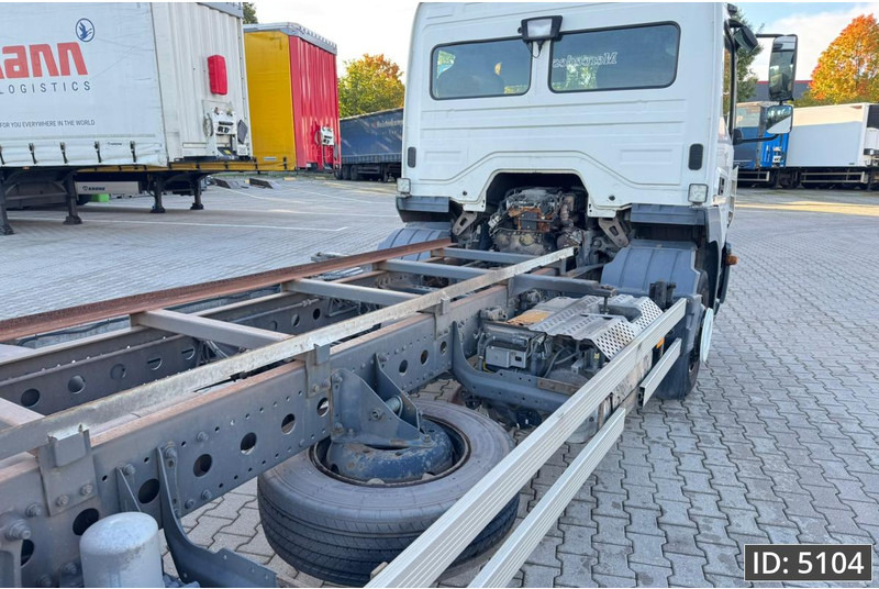 Mercedes-Benz Atego 1318 Day Cab, Euro 6, / BDF / DHOLLANDIA 2000KG - Transporter kontejnera/ Kamion s izmjenjivim sanducima: slika Mercedes-Benz Atego 1318 Day Cab, Euro 6, / BDF / DHOLLANDIA 2000KG - Transporter kontejnera/ Kamion s izmjenjivim sanducima Mercedes-Benz Atego 1318 Day Cab, Euro 6, / BDF / DHOLLANDIA 2000KG - Transporter kontejnera/ Kamion s izmjenjivim sanducima: slika Mercedes-Benz Atego 1318 Day Cab, Euro 6, / BDF / DHOLLANDIA 2000KG - Transporter kontejnera/ Kamion s izmjenjivim sanducima